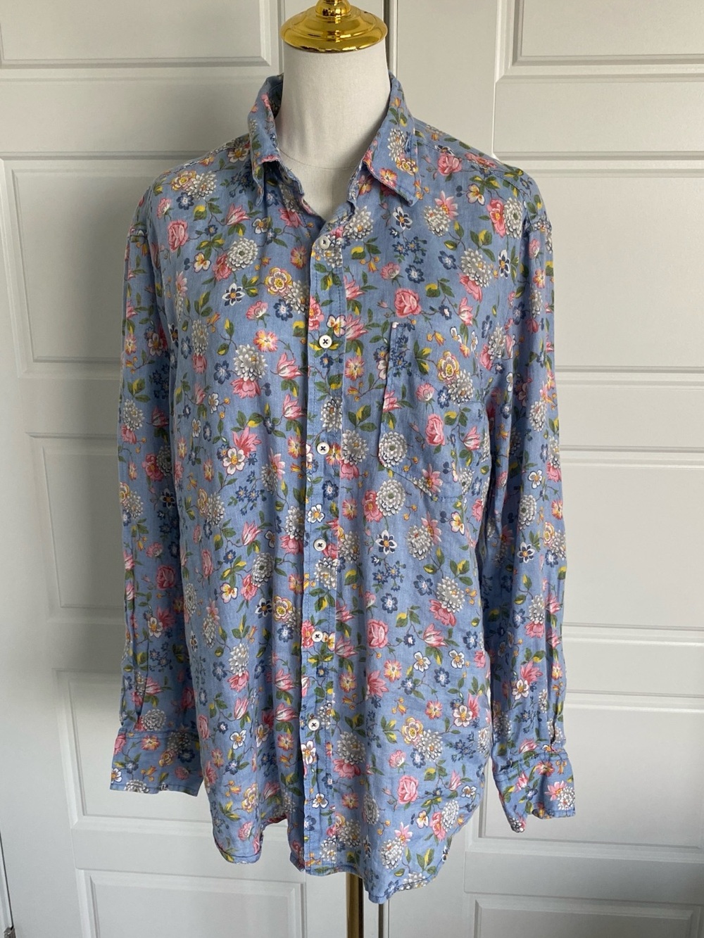 Boden 100% Linen Blue Floral Button Down Shirt Blouse Size M Cottagecore